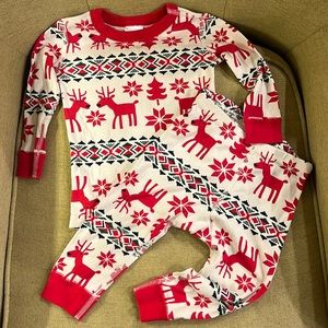 EUC Hanna Anderson Xmas pyjamas